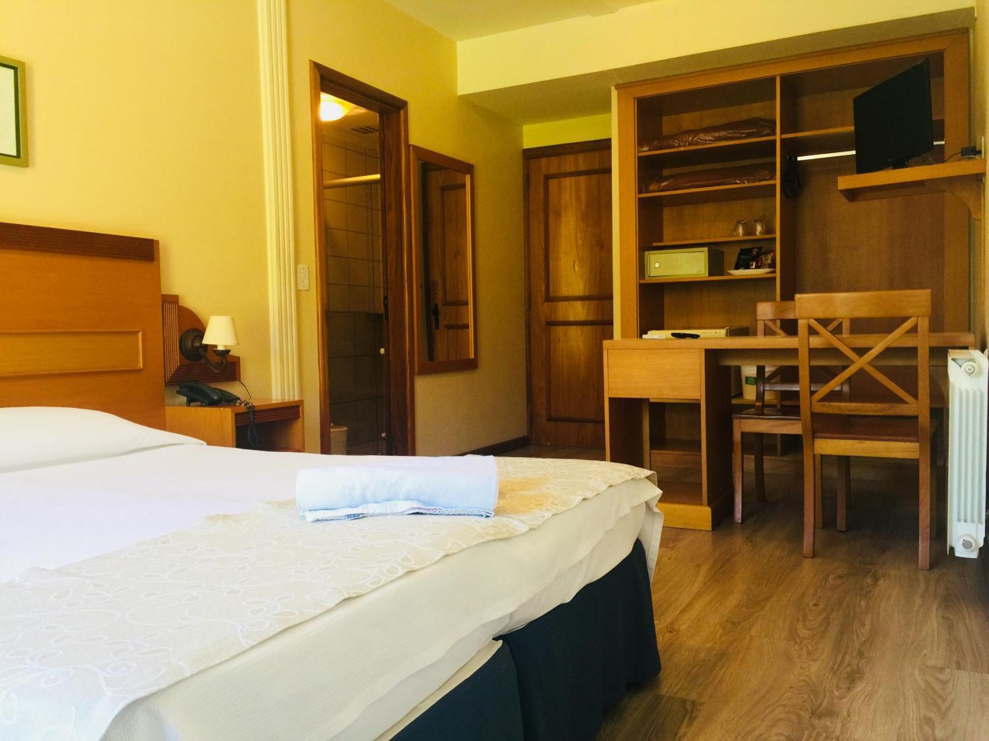Hotel Tissiani Canela Cameră foto